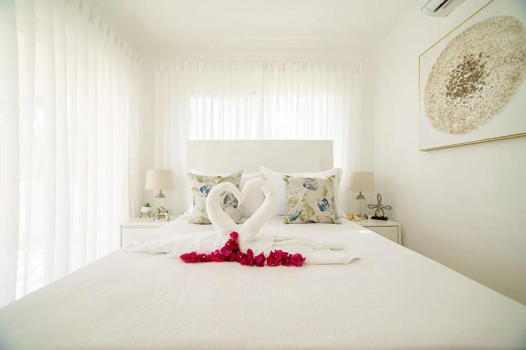 0052-Brand New Oceanfront Condo In Cabarete